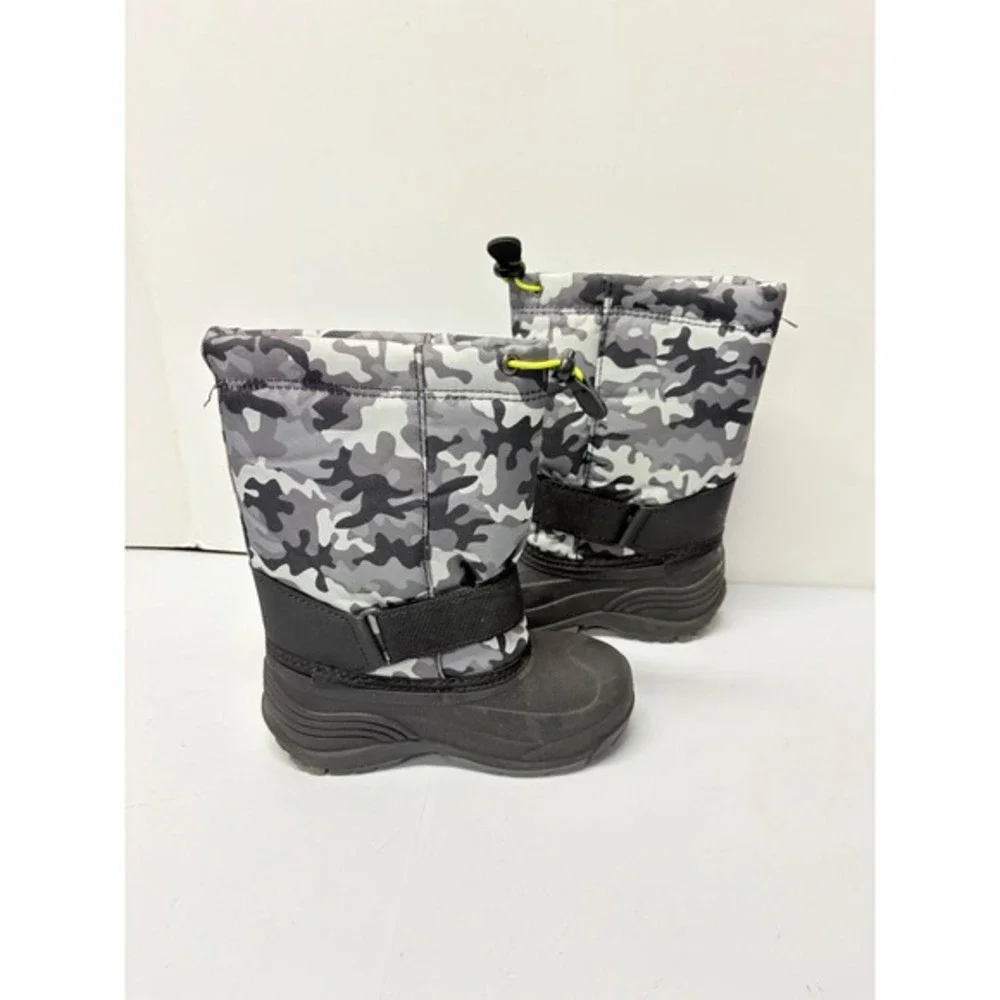 Kamik Snow Boots Kids Size 10 Gray Camo Waterproof Insulated Winter‎ Boots